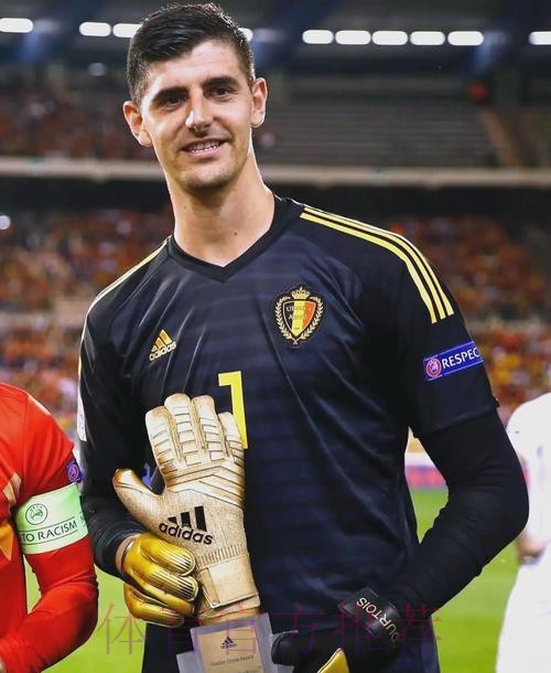 六台记者:库尔图瓦没有大碍 可以出战国家德比 六台记者:库尔图瓦没有大碍 可以出战国家德比